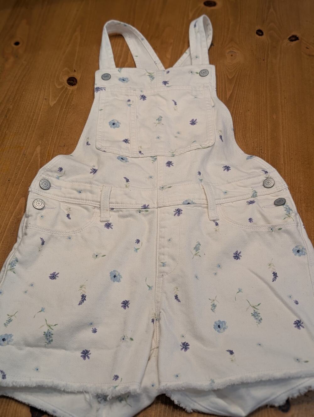 Old Navy Denim Short Overalls, White, Blue Flowers, NWOT, Girl's XL 14/16